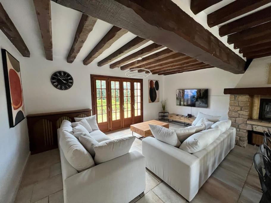 La Cle Des Champs - Les Grais 1H10 De Paris Villa Bazoches-sur-le-Betz Luaran gambar