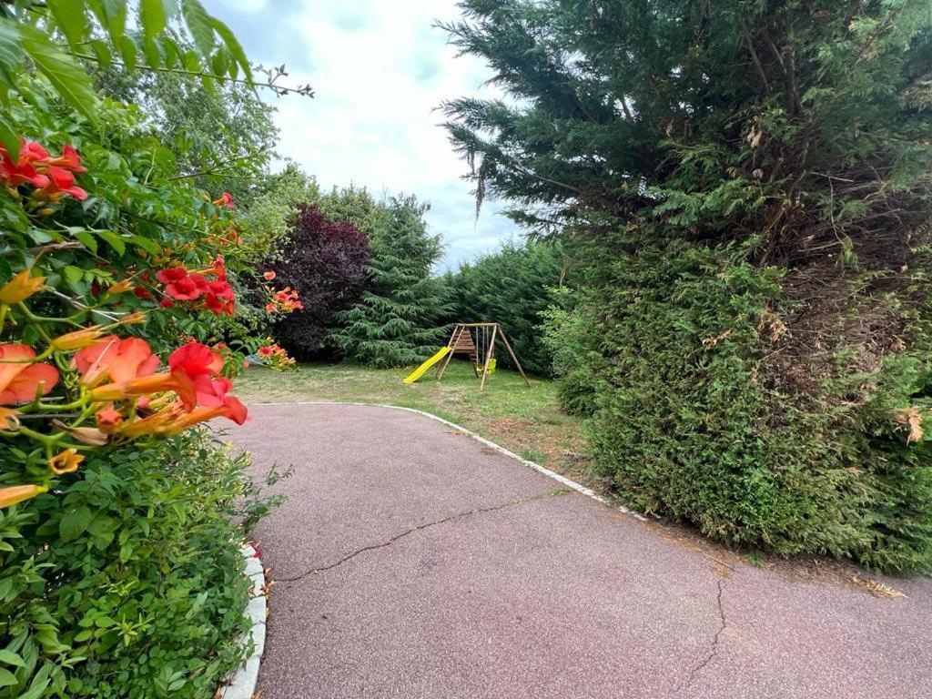 La Cle Des Champs - Les Grais 1H10 De Paris Villa Bazoches-sur-le-Betz Luaran gambar
