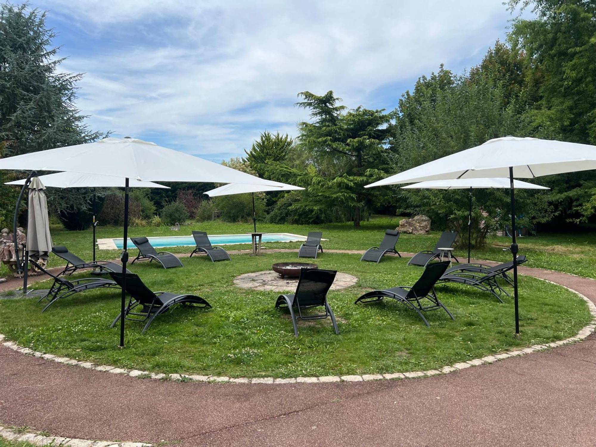 La Cle Des Champs - Les Grais 1H10 De Paris Villa Bazoches-sur-le-Betz Luaran gambar
